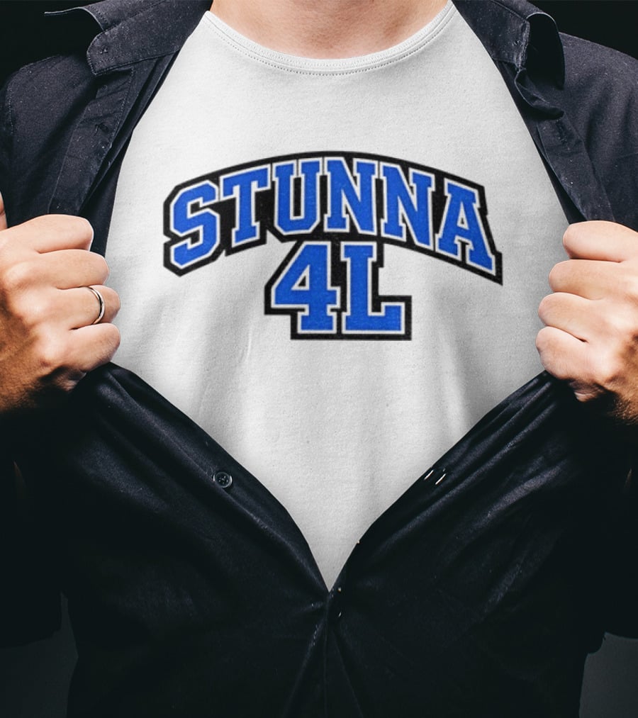 STUNNA 4L Bold Blue Arch Lettering T-Shirt