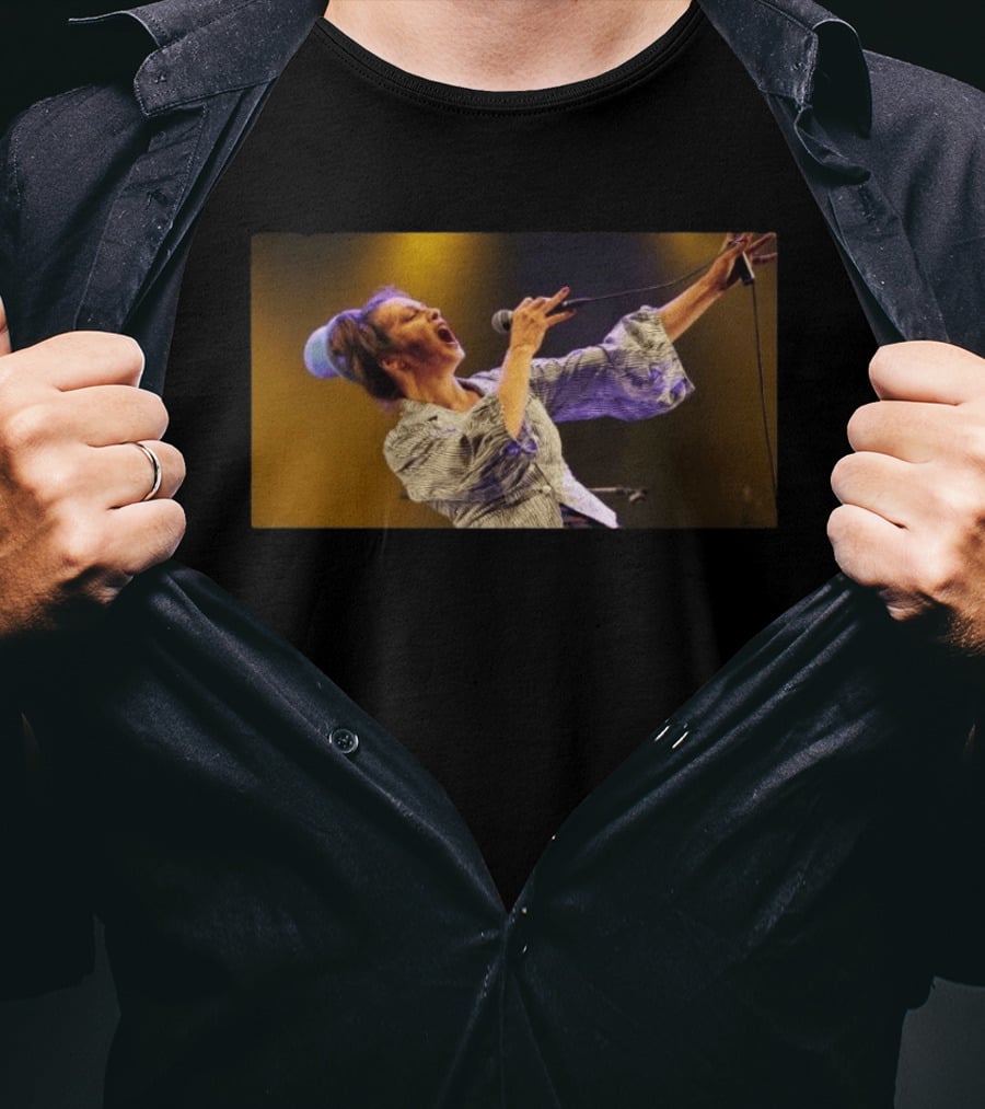 Catherine Ringer Iconic French Pop Performance Dynamic Stage Presence T-Shirt