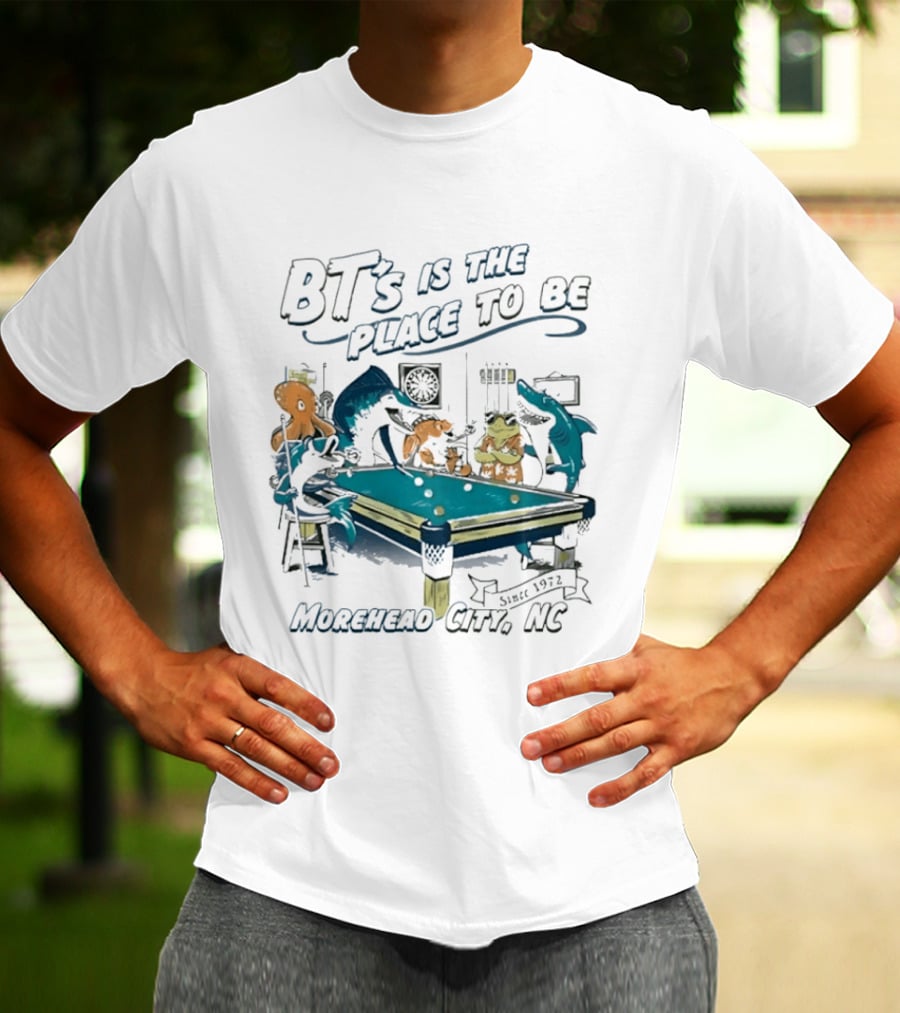 BT's Is The Place To Be Morehead City NC Since 1972 Pool Hall Sea Creatures Playing Billiards T-Shirt