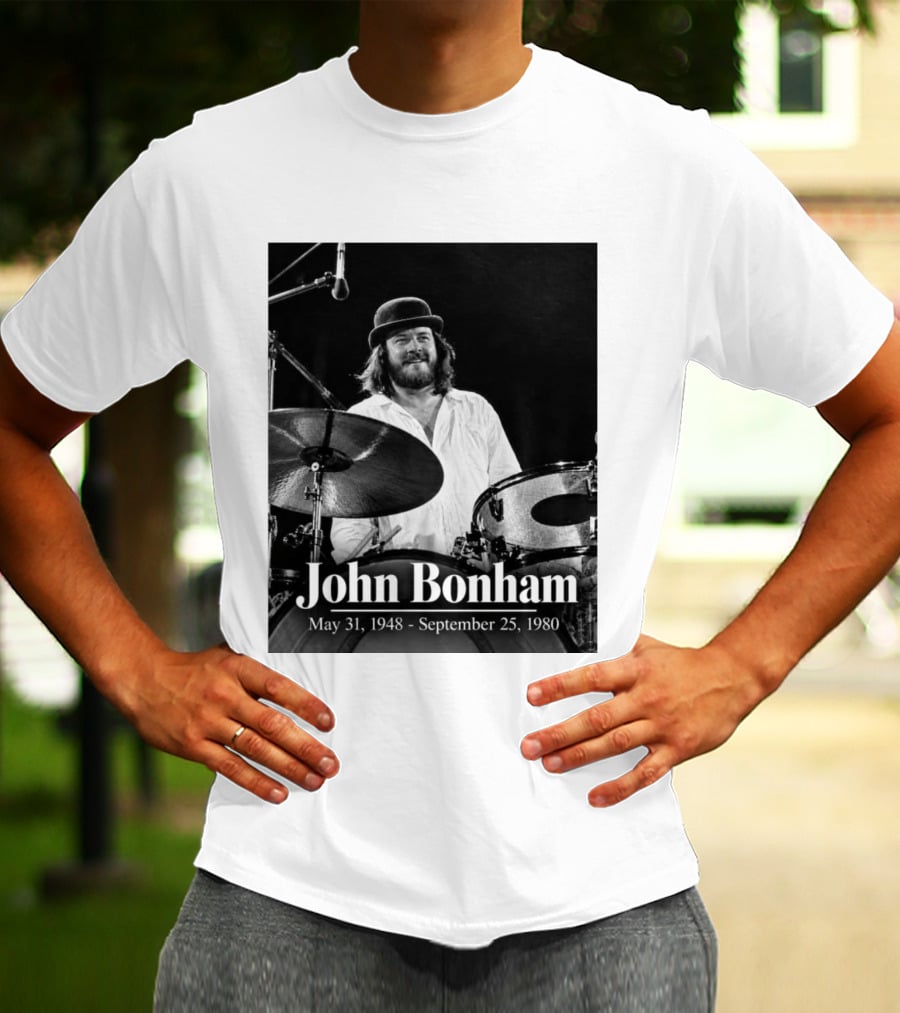 John Bonham May 31 1948 September 25 1980 Drummer Tribute Black And White Photo T-Shirt