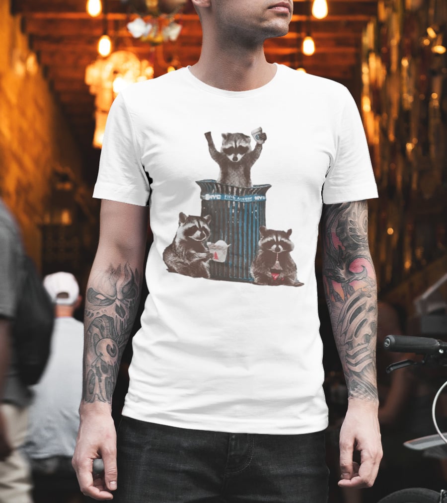 NYC Fifth Avenue Raccoons In Trash Can Pizza Coffee T-Shirt