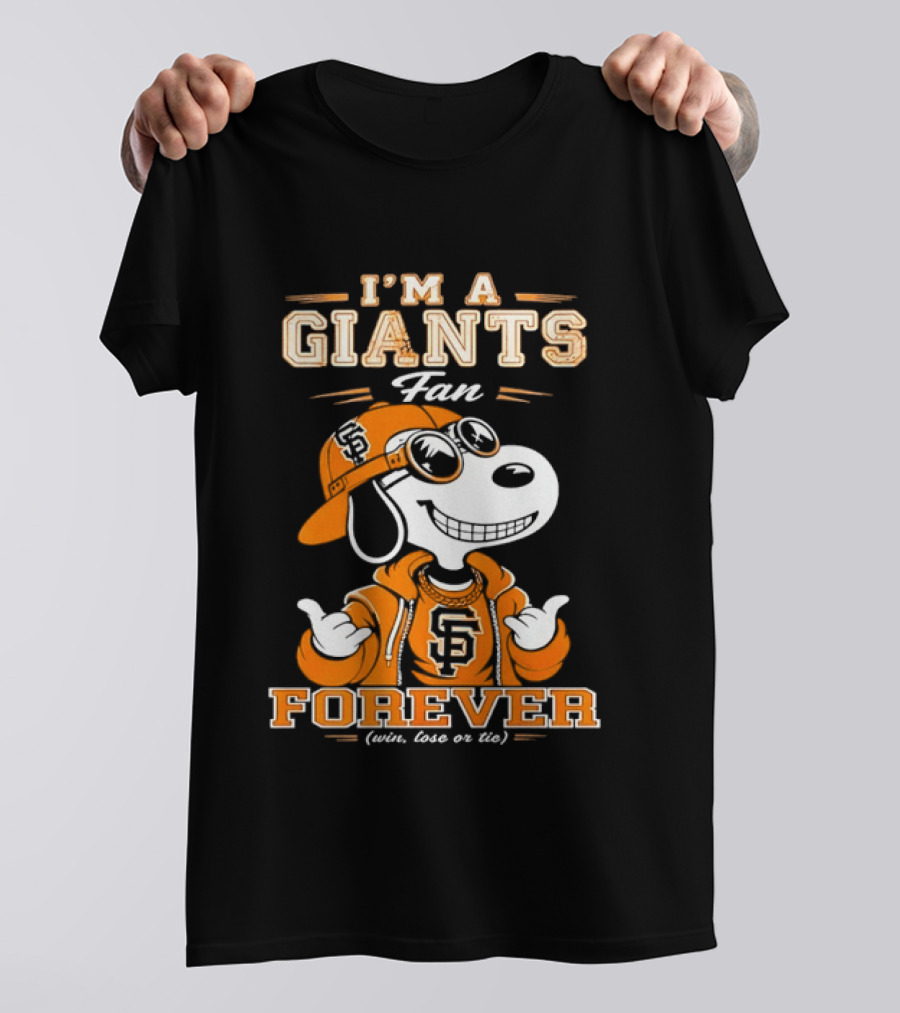 Snoopy I'm A Giants Fan Forever San Francisco Peanuts Baseball T-Shirt
