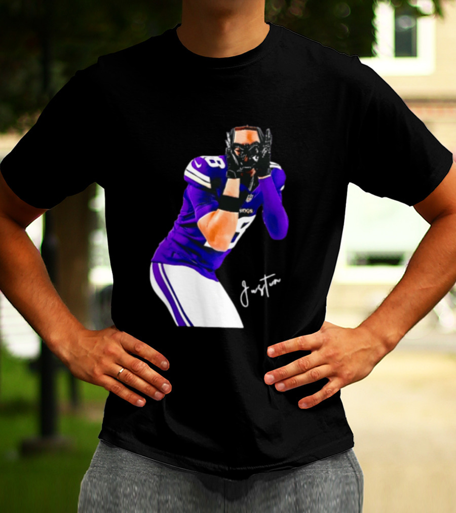 Justin Jefferson Signature Minnesota Vikings Football Player Pose T-Shirt