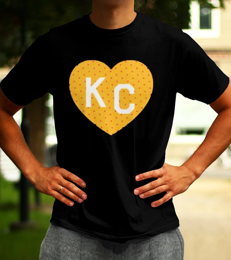 Kansas City Chiefs KC Heart Polka Dot Fan T-Shirt