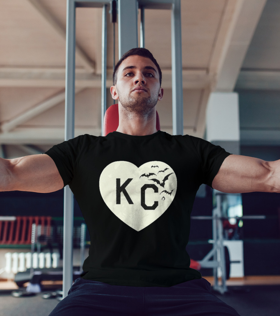 Kansas City KC Heart Moon Bats T-Shirt