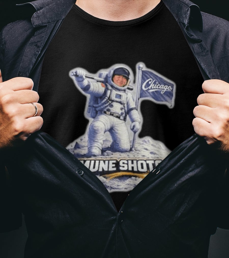 Murakami Astronaut Mune Shots Chicago White Sox T-Shirt