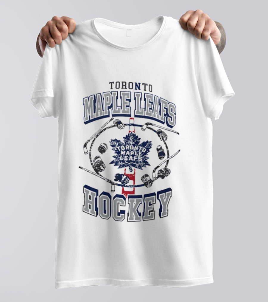 Toronto Maple Leafs Hockey NHL Distressed Vintage Style Sports Fan T-Shirt