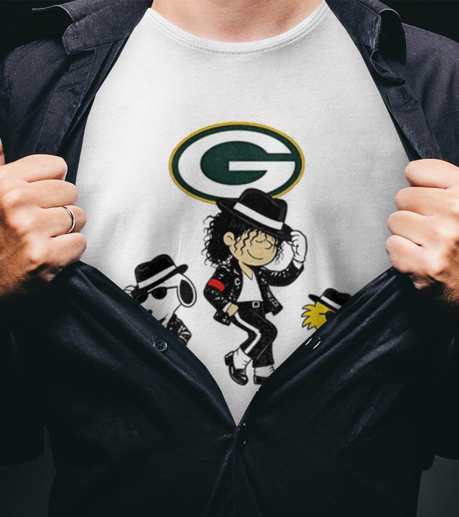 Green Bay Packers Charlie Brown Snoopy Woodstock Pop Rock Dance T-Shirt