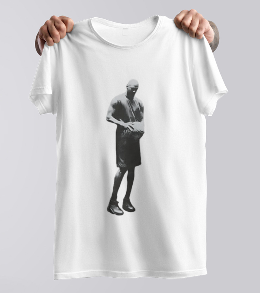 Michael Jordan Jumpman Chicago Bulls Statue T-Shirt