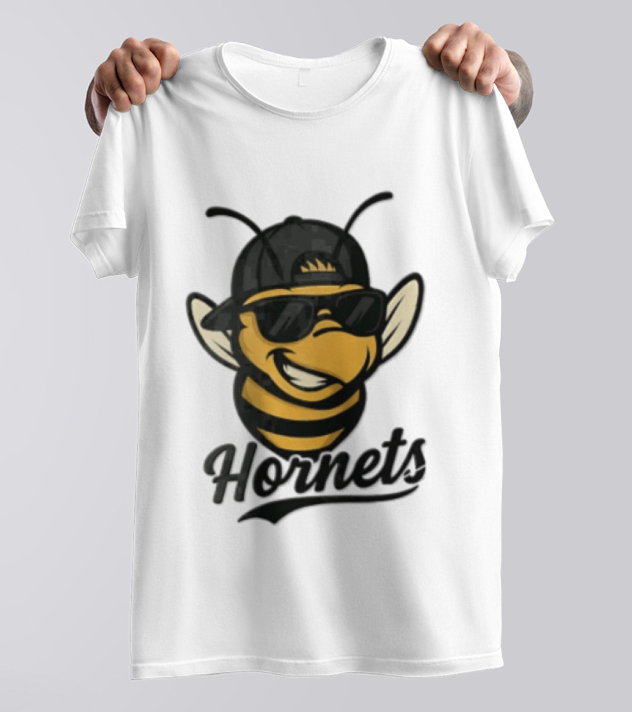 Charlotte Hornets Bee Wearing Sunglasses And Cap T-Shirt