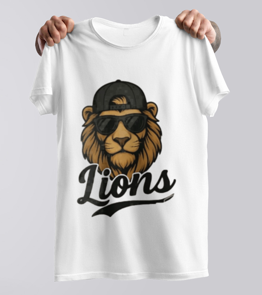 Detroit Lions Cool Lion Wearing Shades And Cap T-Shirt