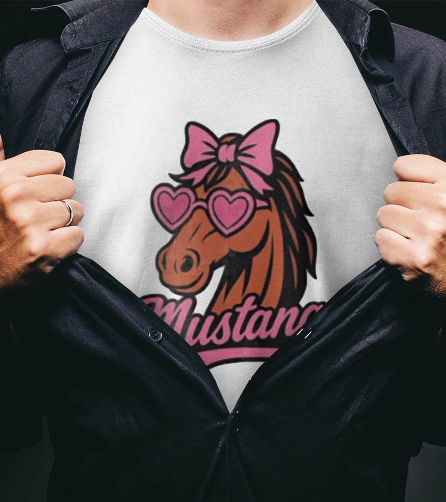 Mustangs Horse Pink Bow Heart Sunglasses T-Shirt