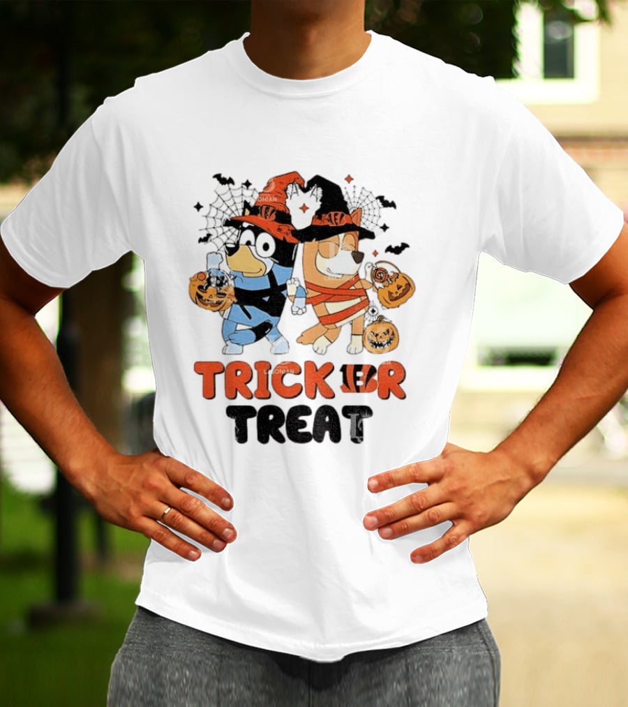 Philadelphia Eagles Bluey Trick Or Treat Halloween Character Costumes T-Shirt