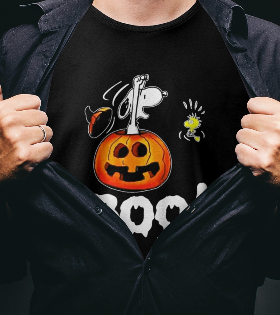 Snoopy Pumpkin Costume Woodstock Halloween BOO Peanuts T-Shirt