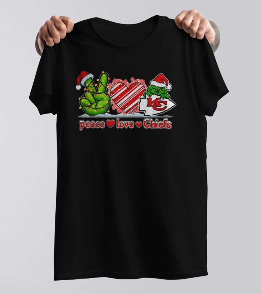 Peace Love Chiefs Grinch Santa Hat Christmas 2026 T-Shirt