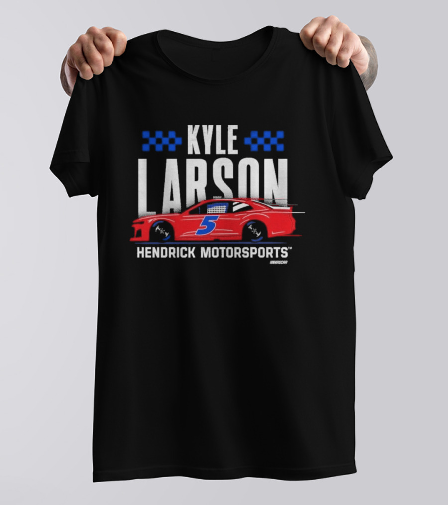 Kyle Larson Hendrick Motorsports Red Car 5 Racing Team Collection T-Shirt