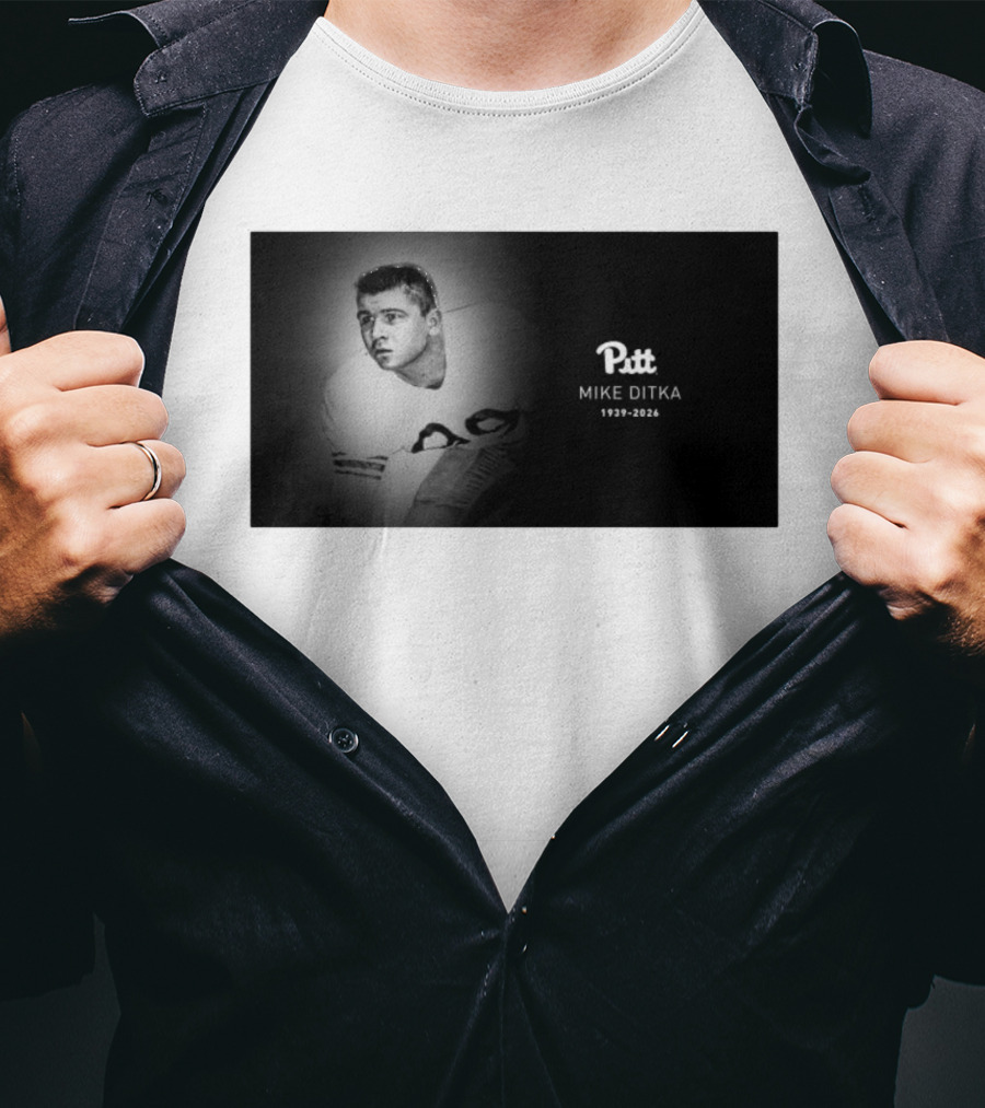 Pitt Remembers Football Icon Mike Ditka 1939 2026 T-Shirt