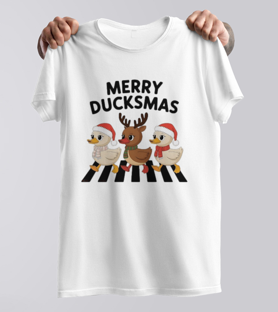 Merry Ducksmas Holiday Christmas Ducks In Santa Hats And Reindeer Outfit T-Shirt
