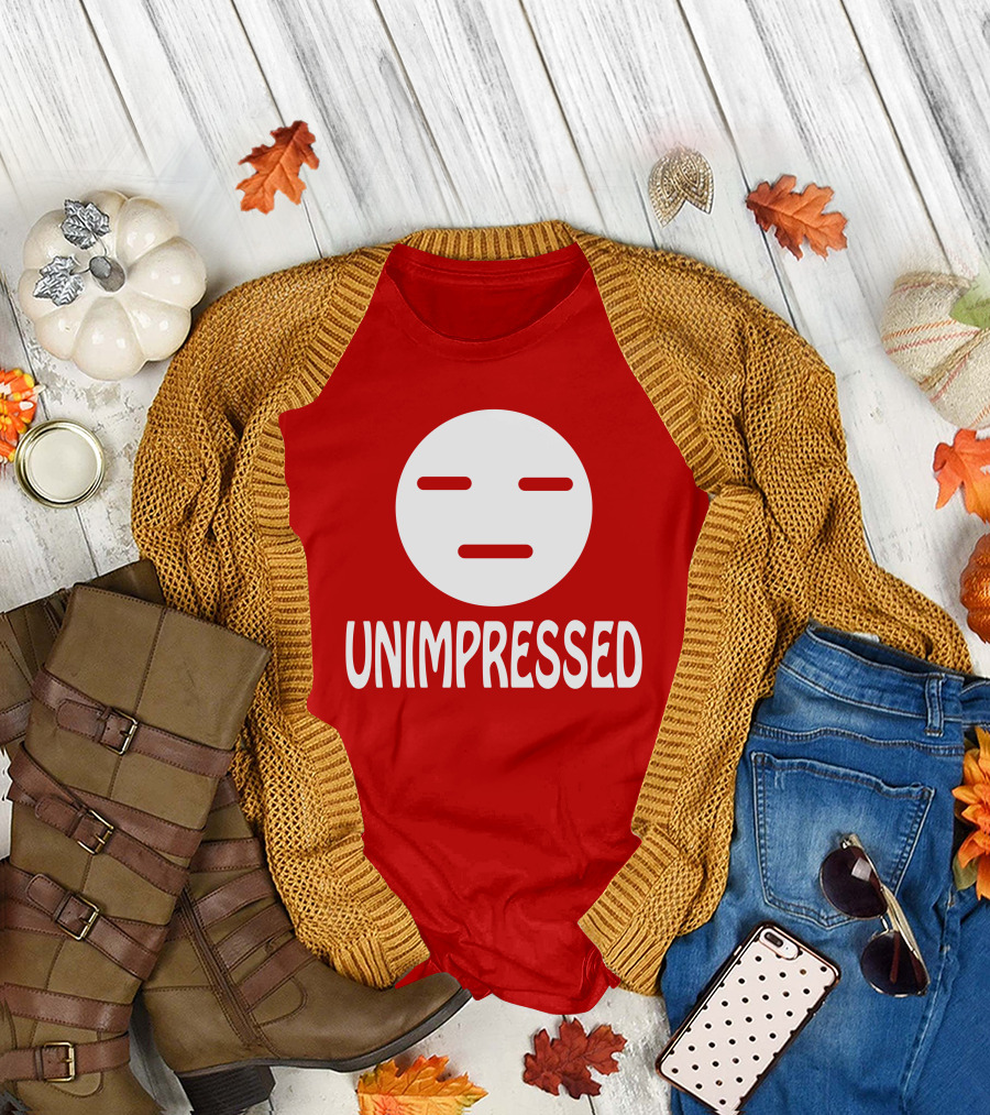 Unimpressed Mood Icon Carol Anne Talks Comics T-Shirt