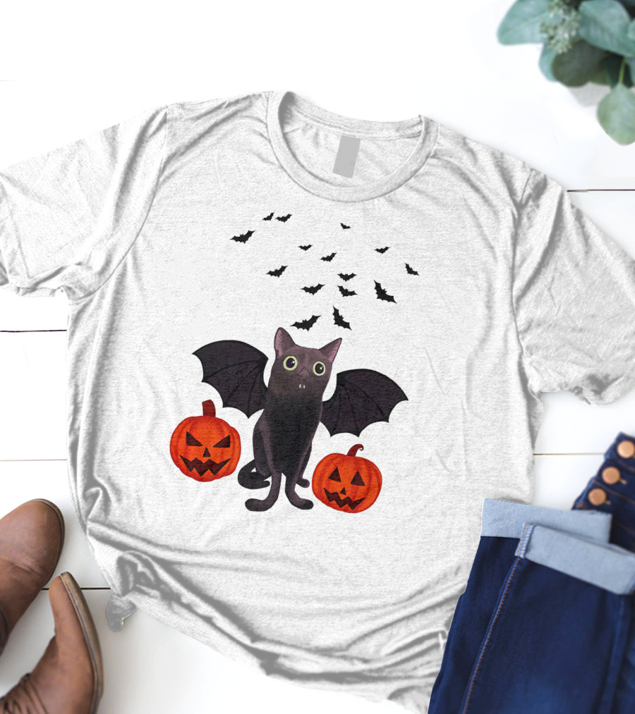 Bigfootjinx Merch Halloween Bat Jinx Black Cat With Pumpkin Jack-o'-Lanterns And Flying Bats T-Shirt