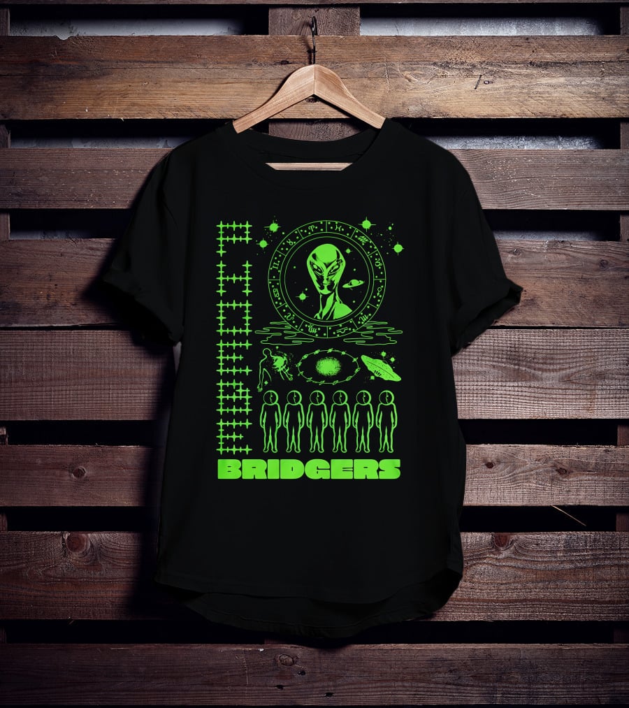 Phoebe Bridgers Alien Astrology UFO Space T-Shirt