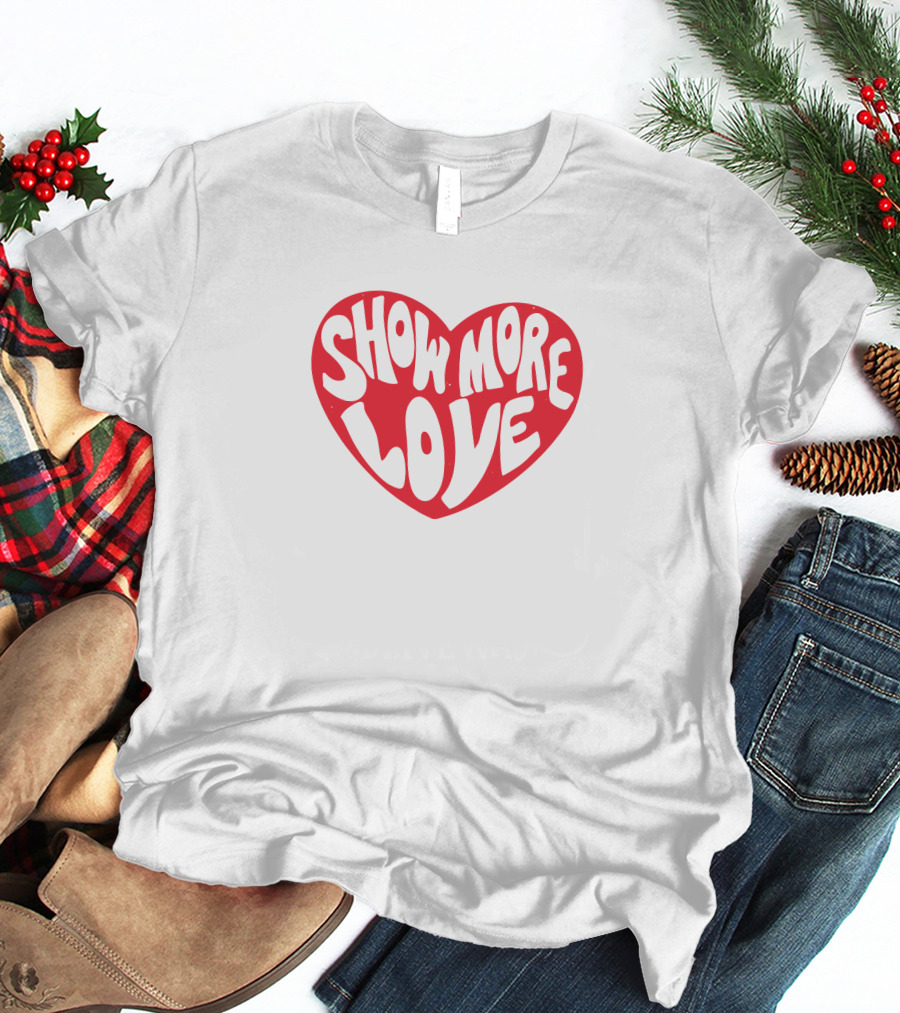 Sarah Dorothy Little Show More Love Heart T-Shirt
