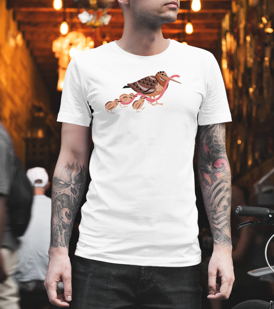 Everpress Shop Everybody Grab Hold Bird And Chicks With Worms T-Shirt