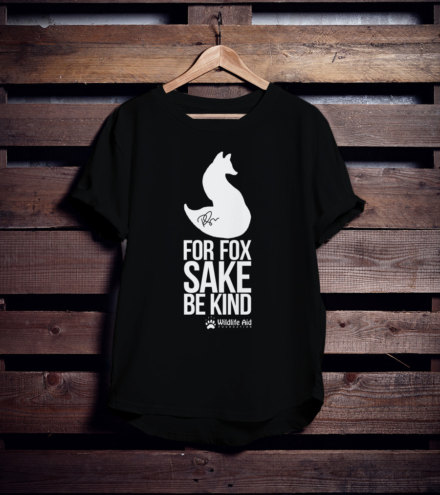 Wildlife Aid Foundation For Fox Sake Be Kind Ricky Gervais T-Shirt