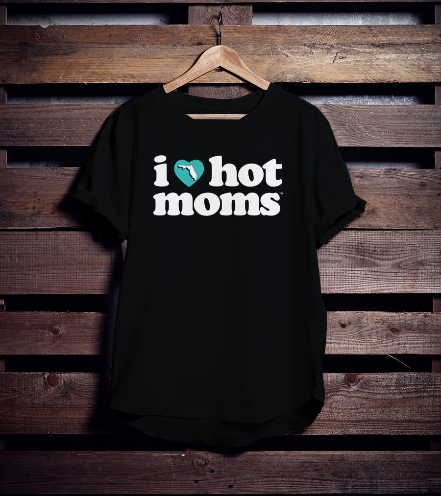 I Love Hot Mom Florida Charity Heart Shape Icon Map T-Shirt