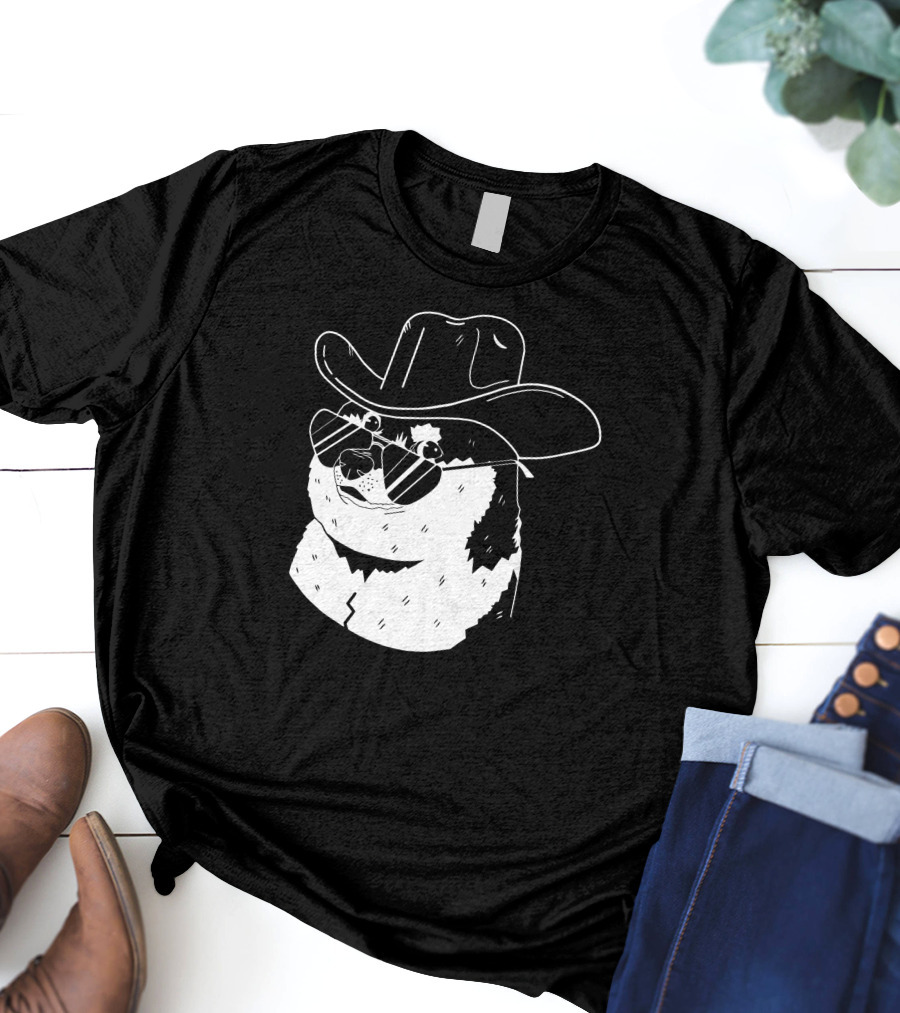 Rodeo Doge Riding Meme Remill Cryptocurrency NFT Concept T-Shirt