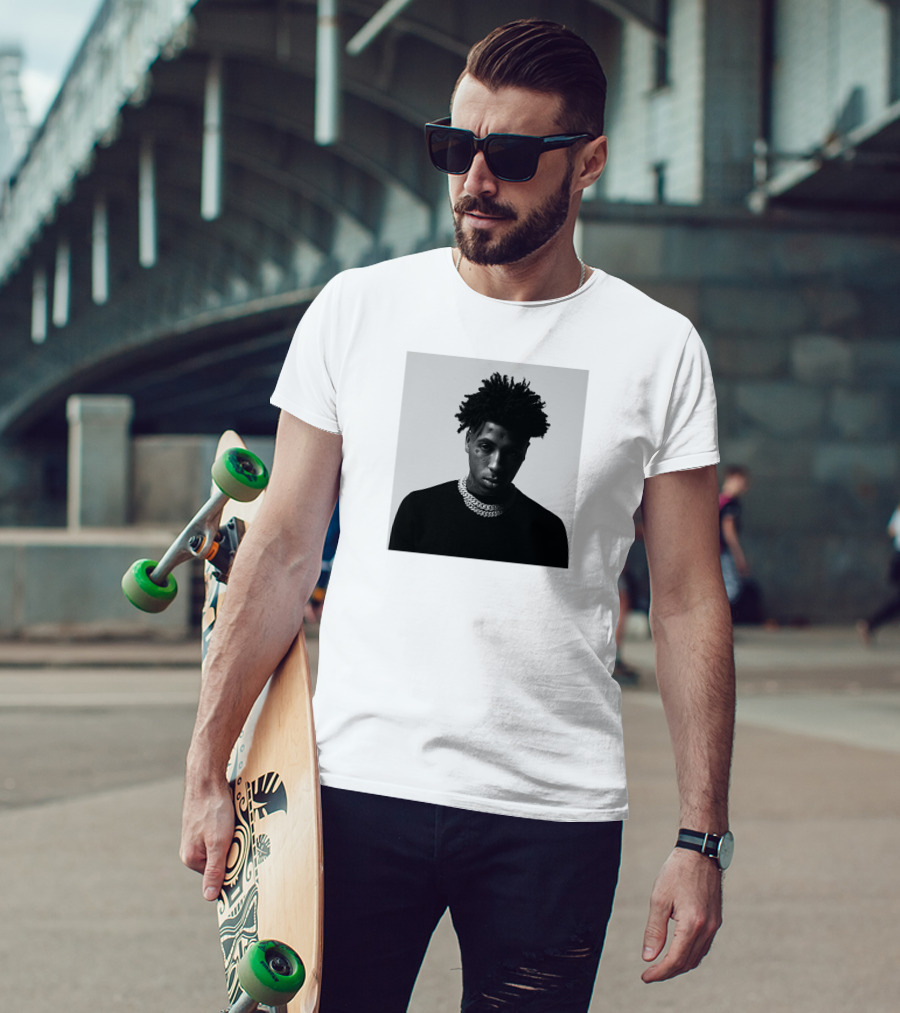 Youngboy Monochrome Portrait Black Sweater Chain T-Shirt