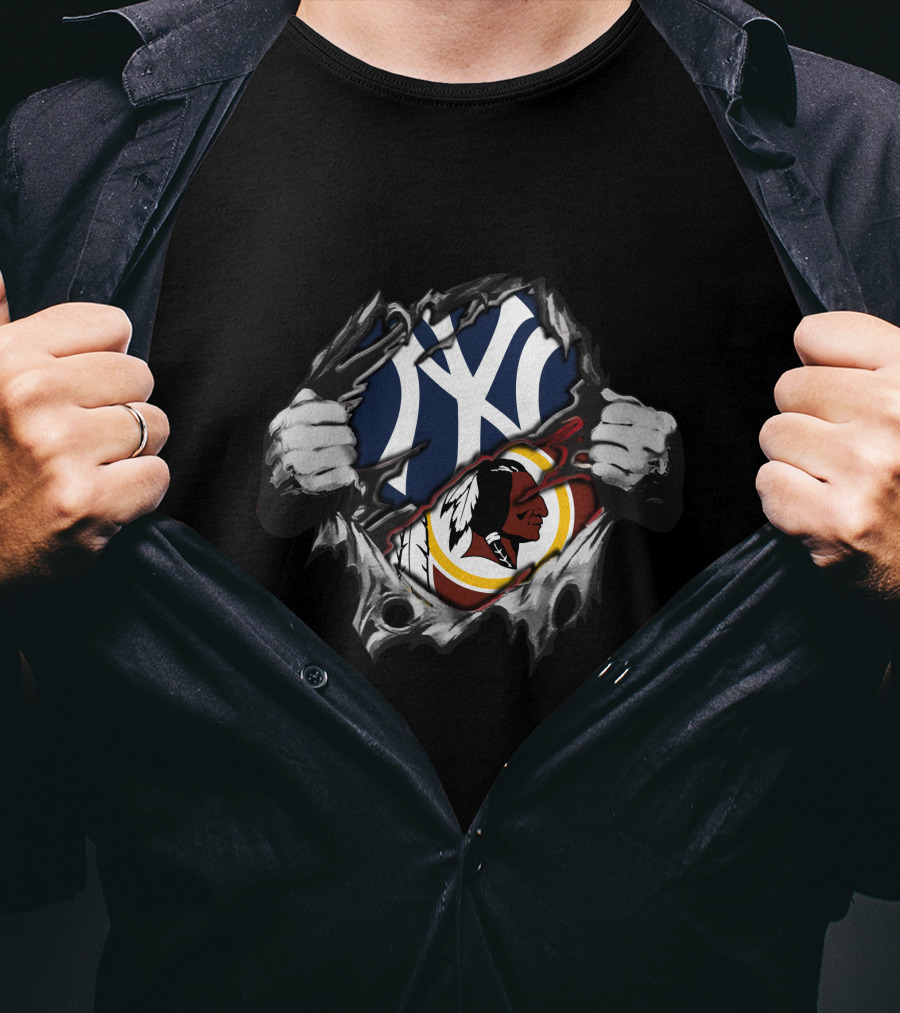 New York Yankees Washington Redskins Team Logos Mashup T-Shirt