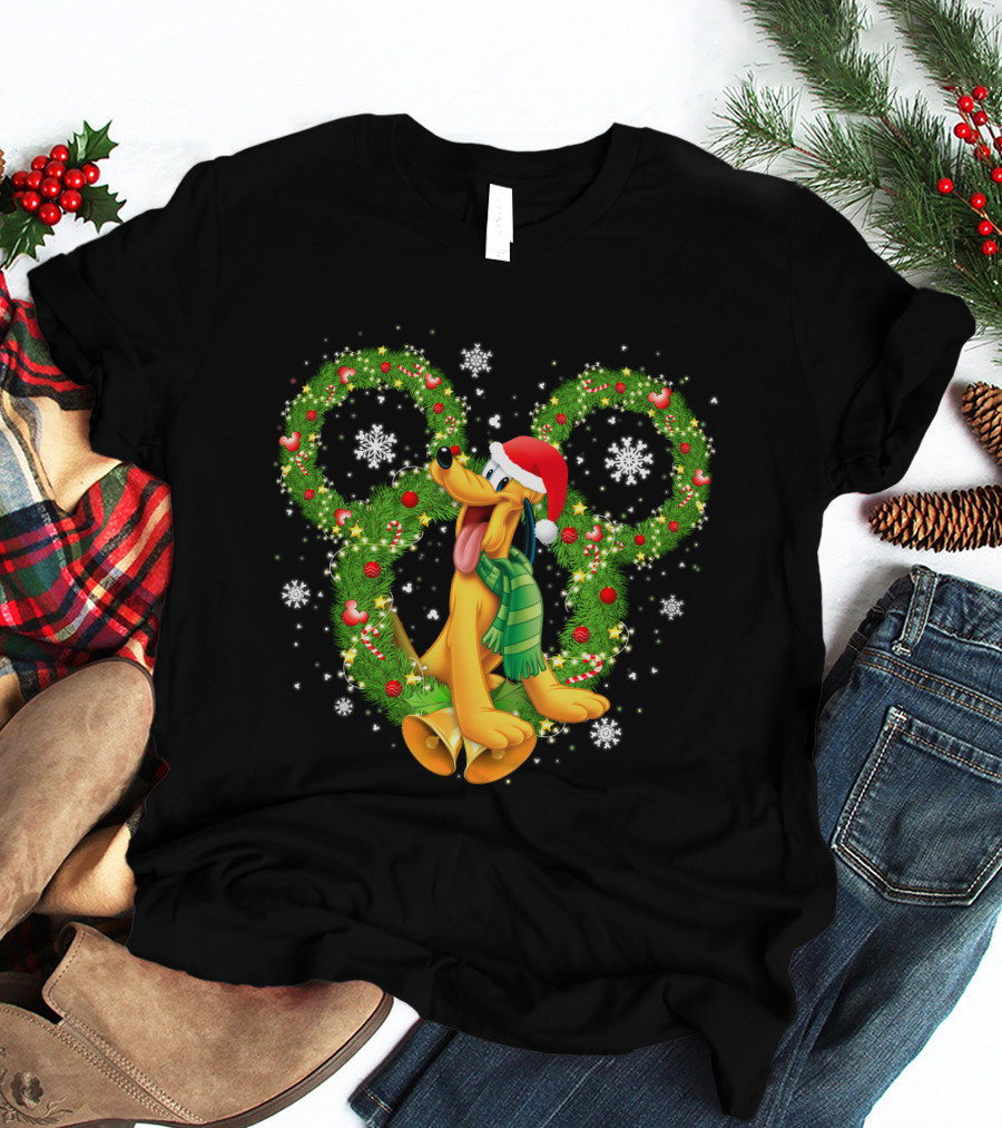 Pluto Christmas Wreath Snowflakes Santa Hat Holiday Disney T-Shirt