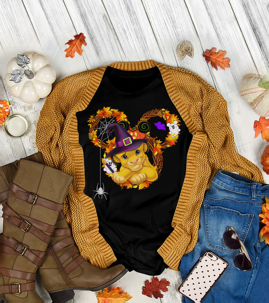 Simba Halloween Wreath With Witch Hat And Autumn Leaves T-Shirt
