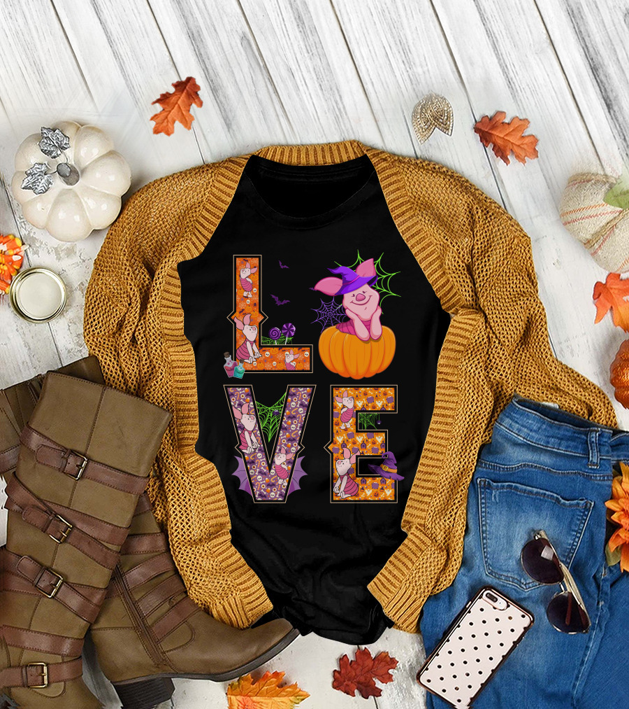 Love Piglet Halloween Pumpkin Costume Spiderwebs Potions T-Shirt