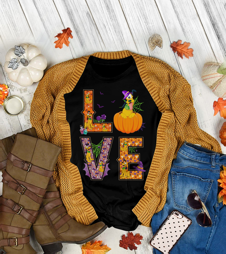 Love Halloween Pluto Pumpkin Hat Spiders Bats T-Shirt
