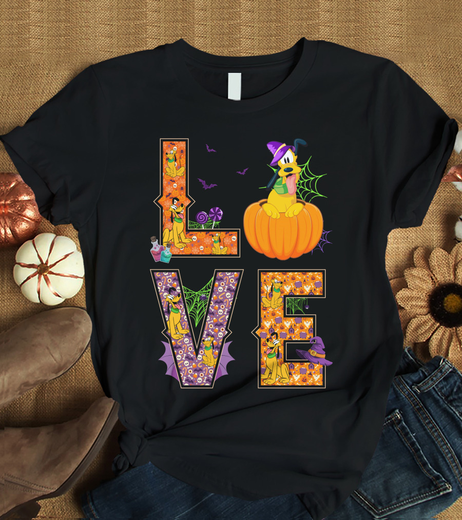 Love Halloween Pluto Pumpkin Hat Spiders Bats T-Shirt