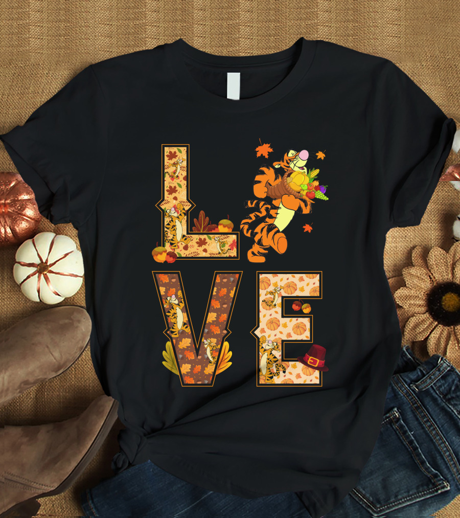 Love Tigger Thanksgiving Autumn Leaves T-Shirt