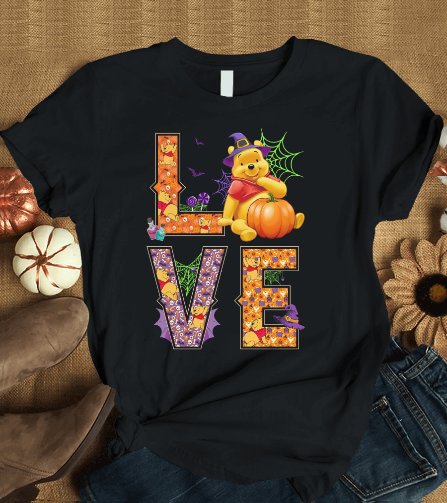 Pooh Halloween Love With Pumpkins And Spider Webs T-Shirt