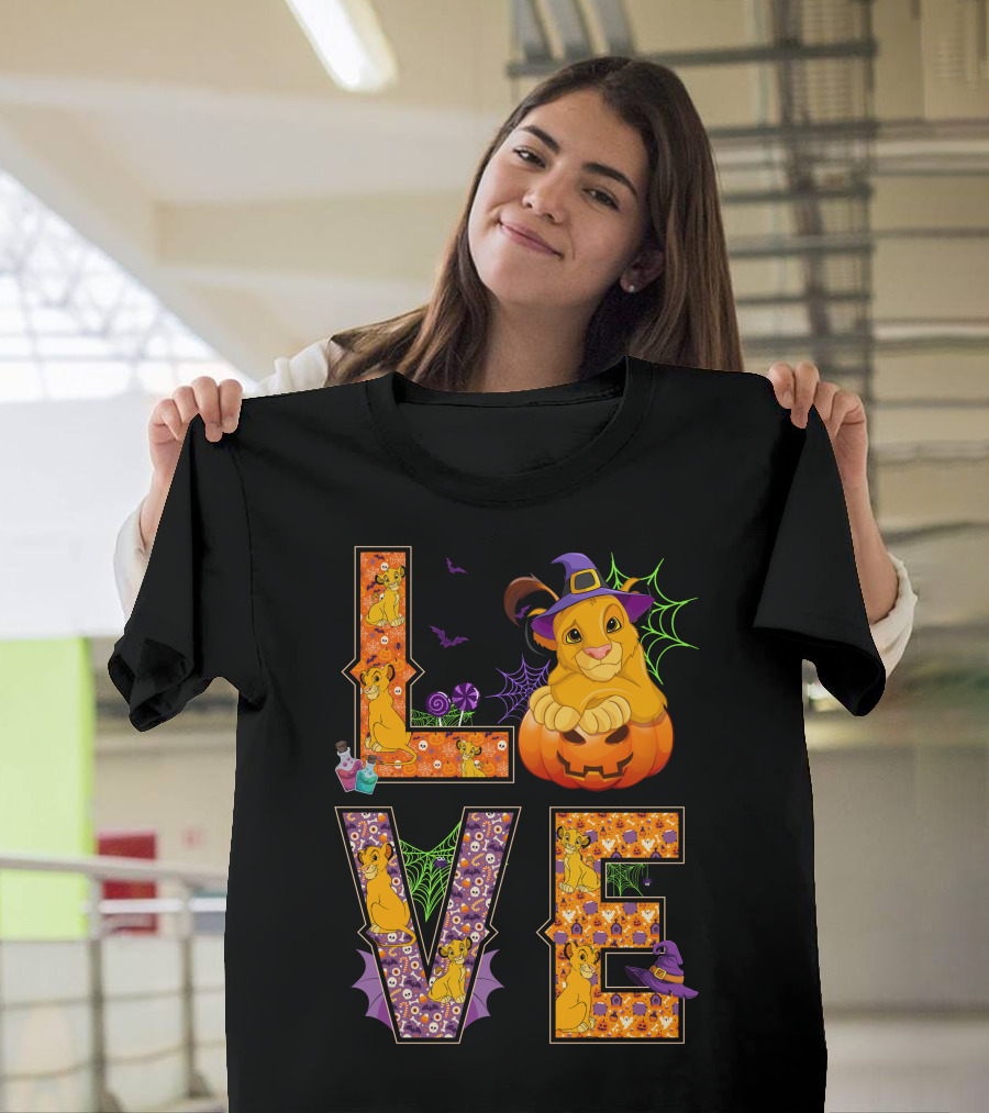 Love Halloween Simba Pumpkin Witch Hat T-Shirt