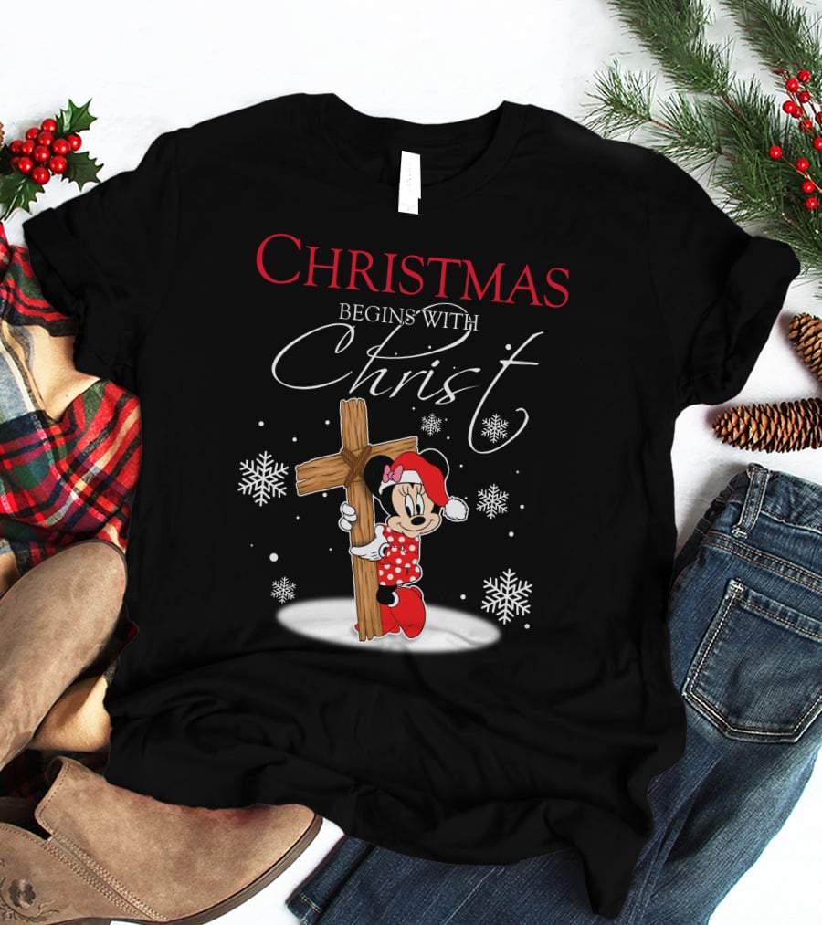 Christmas Begins With Christ Minnie Santa Hat Snowflakes T-Shirt