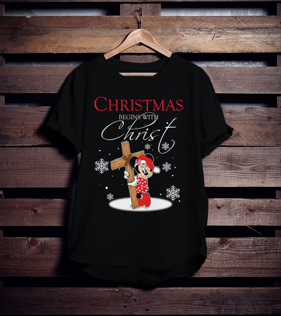 Christmas Begins With Christ Minnie Santa Hat Snowflakes T-Shirt