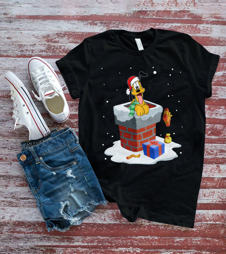 Pluto Christmas Chimney Santa Hat Holiday Scene T-Shirt