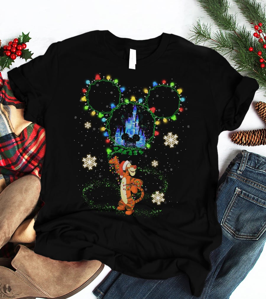 Tigger Christmas Lights Castle And Snowflakes T-Shirt