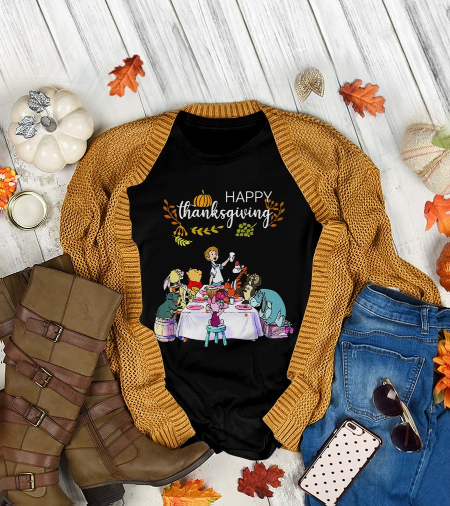 Winnie The Pooh Happy Thanksgiving Celebration With Friends At Dining Table T-Shirt