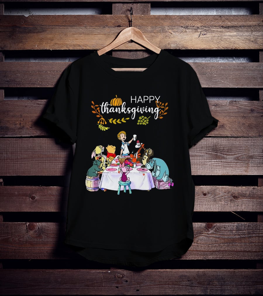 Winnie The Pooh Happy Thanksgiving Celebration With Friends At Dining Table T-Shirt