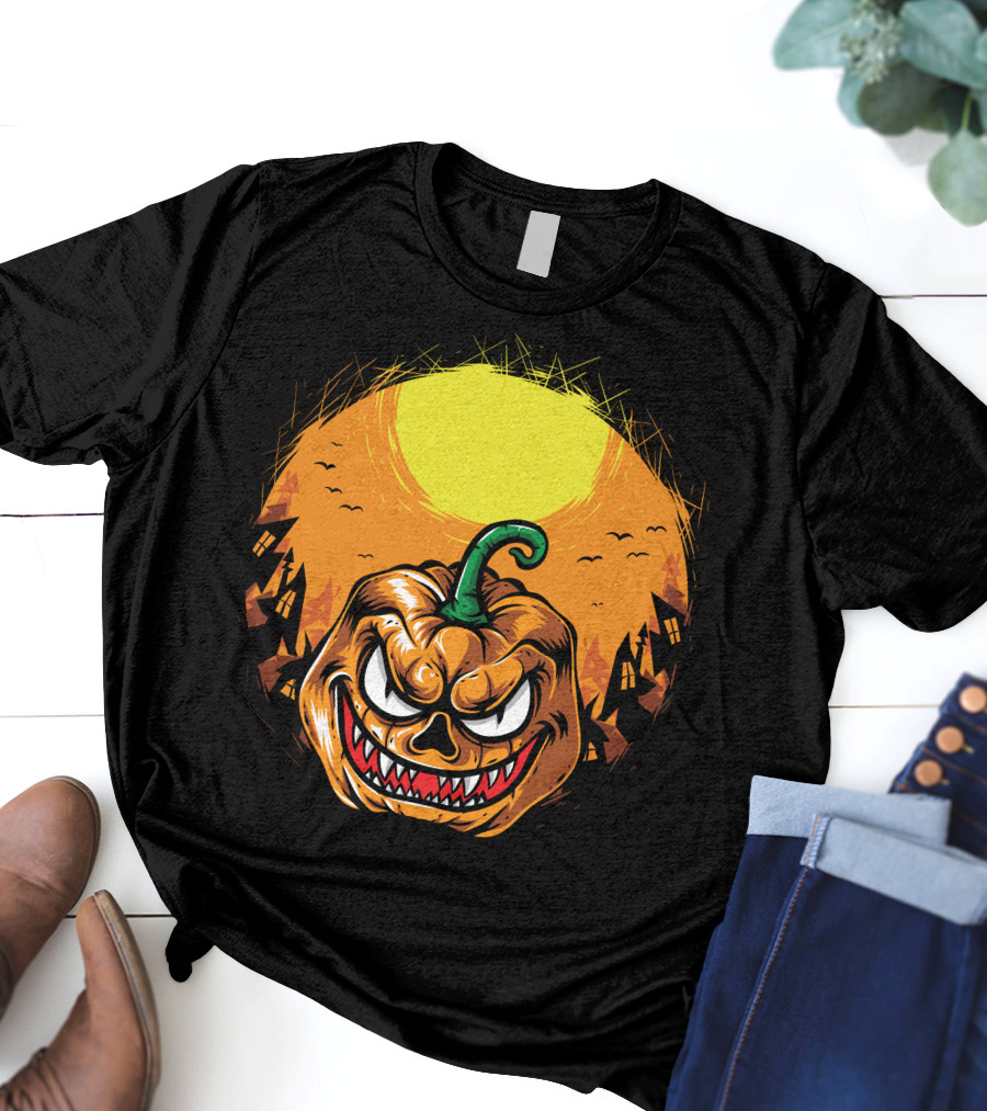 Spooky Grinning Pumpkin With Haunted Houses And Bats Under Full Moon Halloween T-Shirt