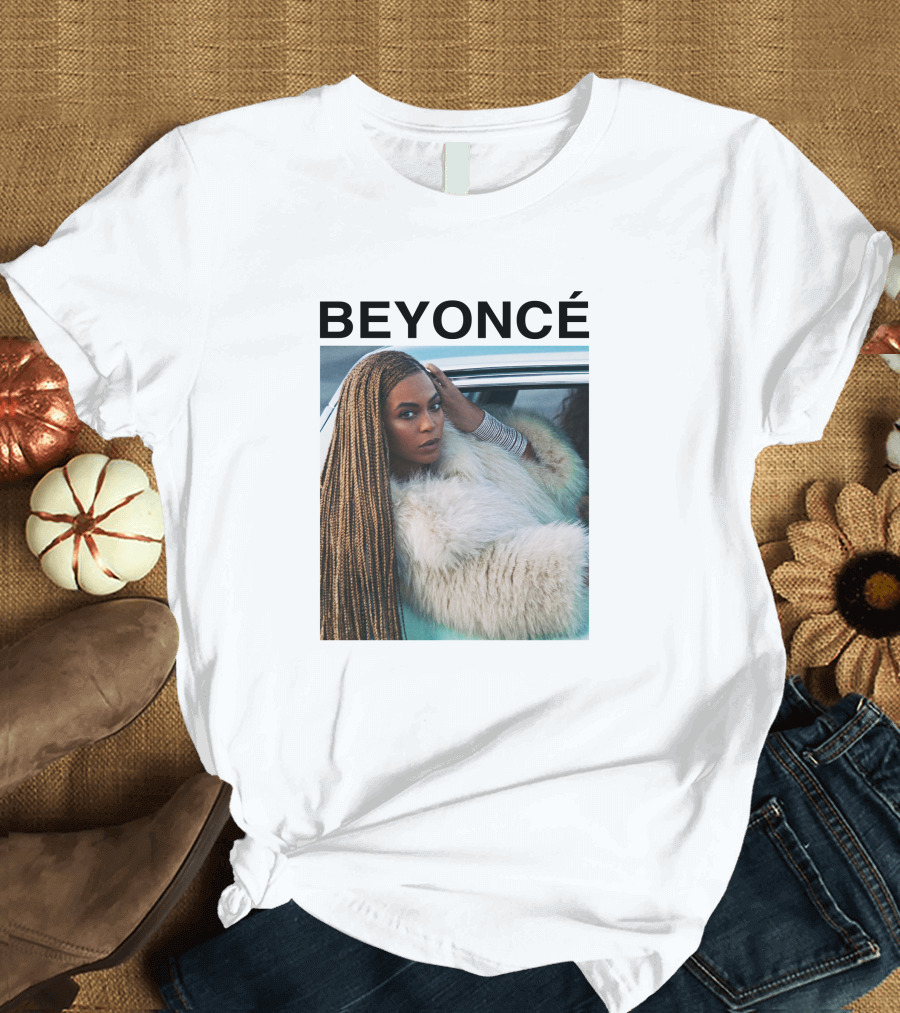 Beyoncé In Fur Coat Looking Powerful T-Shirt