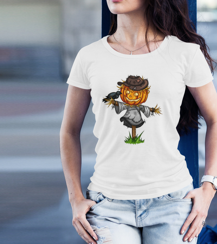 Scarecrow Halloween Pumpkin Head With Crow And Tattered Hat T-Shirt