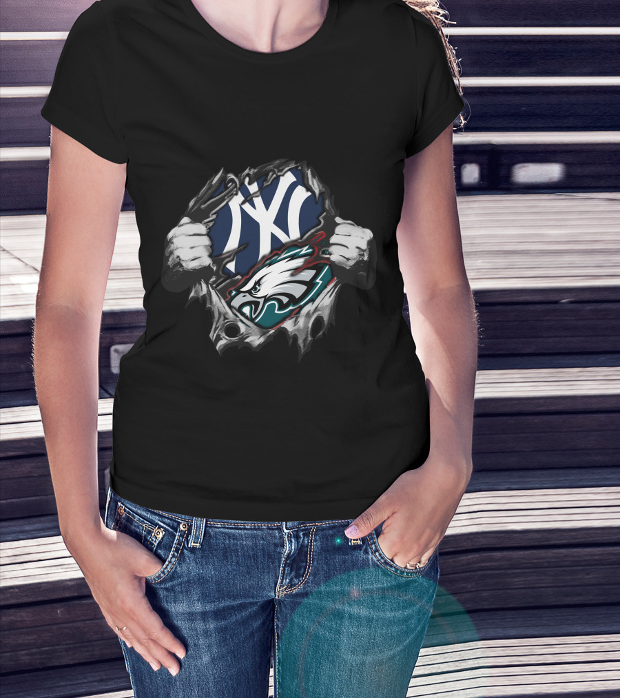 New York Yankees Philadelphia Eagles Crossover T-Shirt